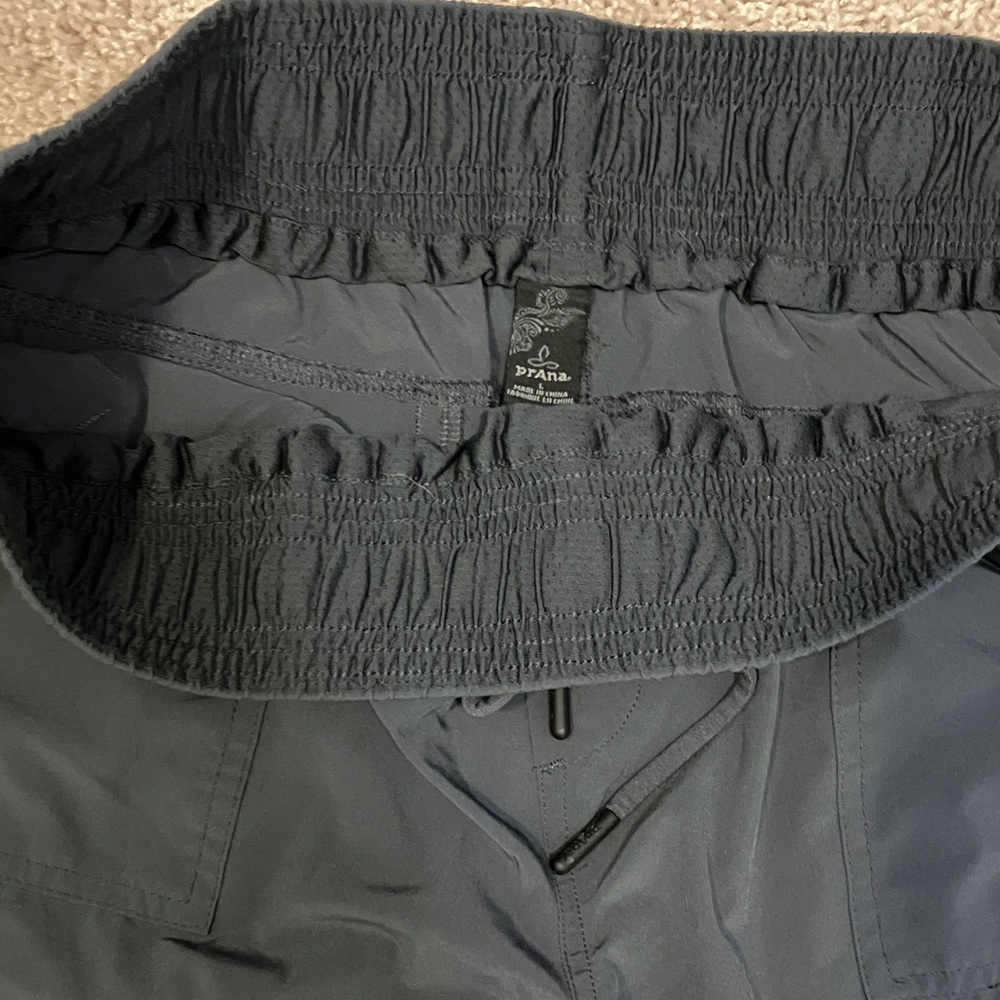 Prana gray Drawstring Waist lightweight capri